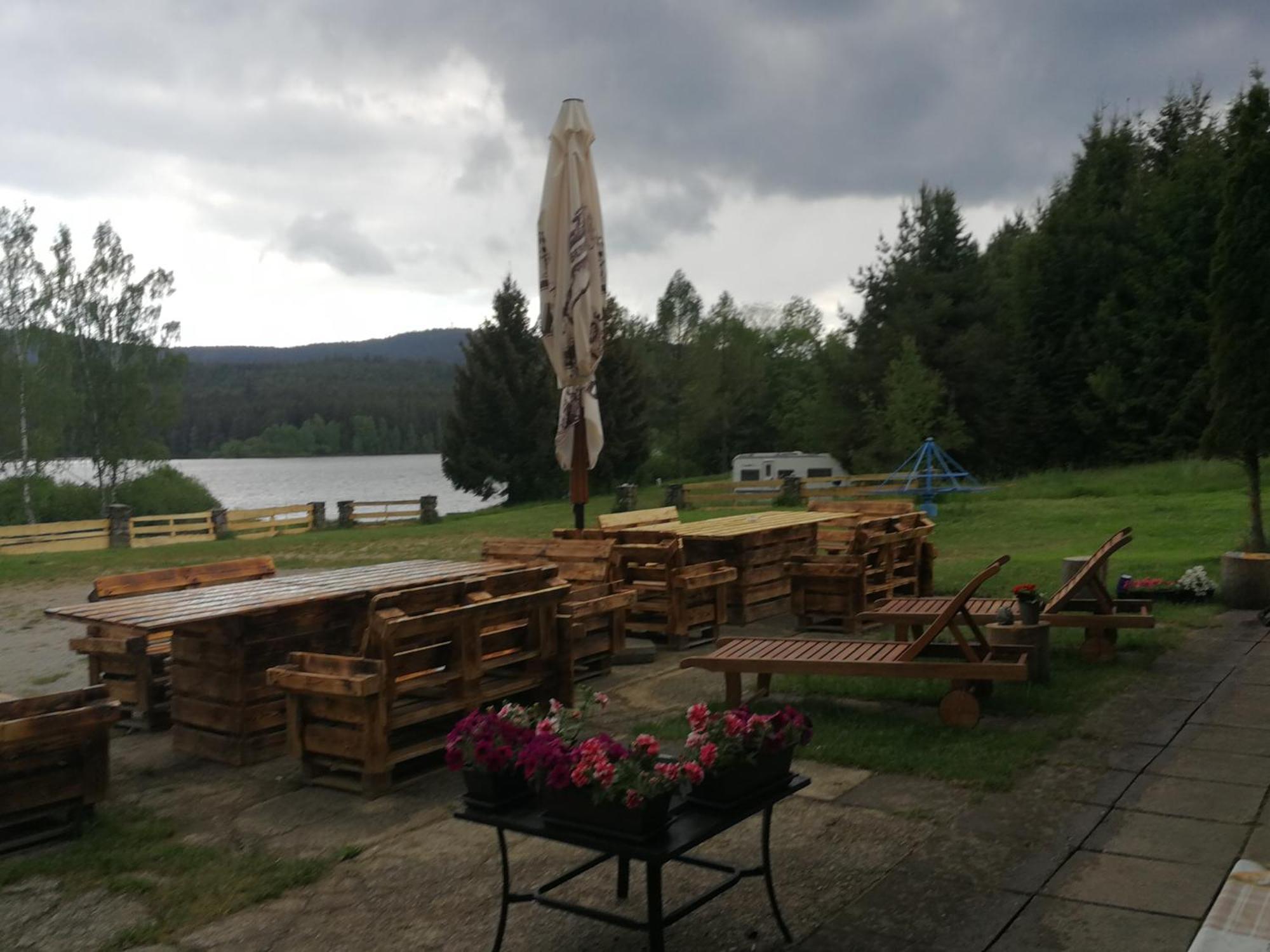 Hotel Penzion Tomy Na Pláži Frymburk nad Vltavou Exterior foto