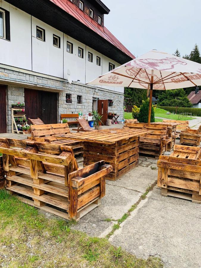 Hotel Penzion Tomy Na Pláži Frymburk nad Vltavou Exterior foto